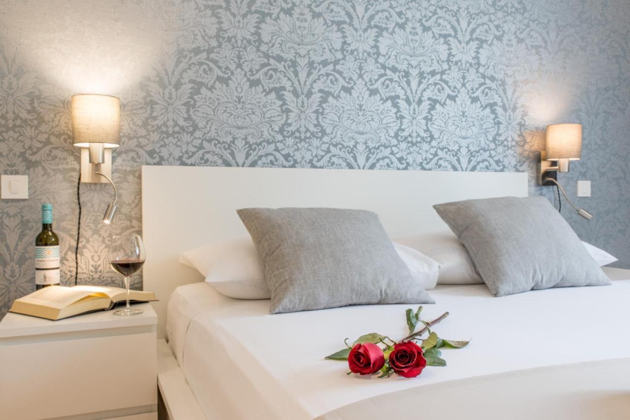 Wind Rose Split Hotel ภายนอก รูปภาพ